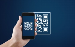 celular lendo qrcode